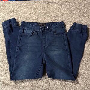 Steve’s Jeans size 8 small. Kids